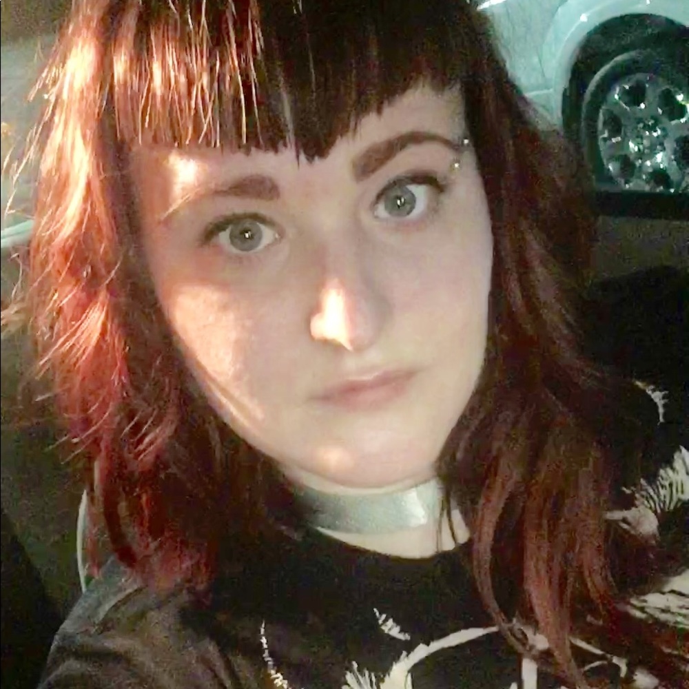 Meet your Posher, Lauren